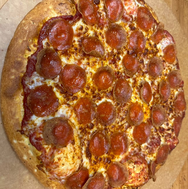 X-large Pepperoni.